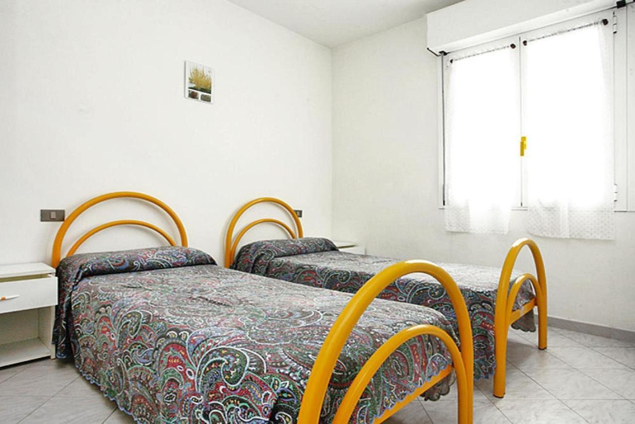 Apartment In Rosolina Mare With A Shared Pool Kültér fotó